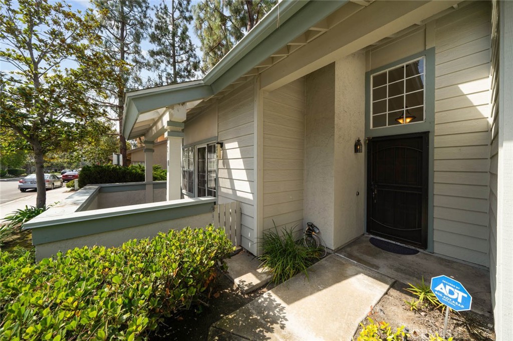 3218 Old Bridgeport Way Property Photo 2