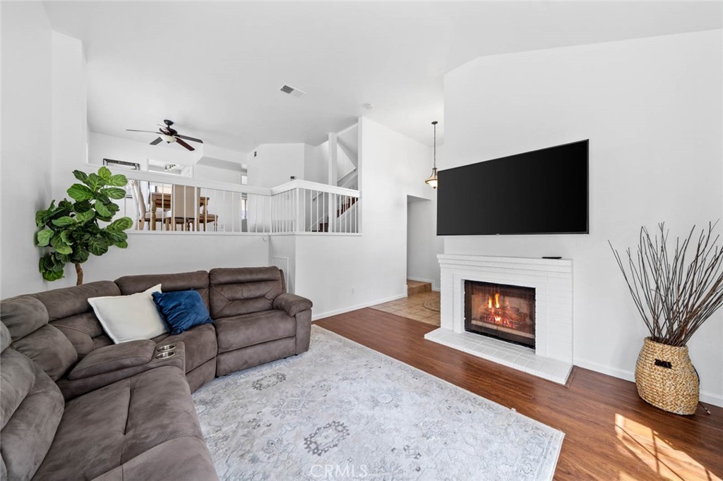 3218 Old Bridgeport Way Property Photo 5