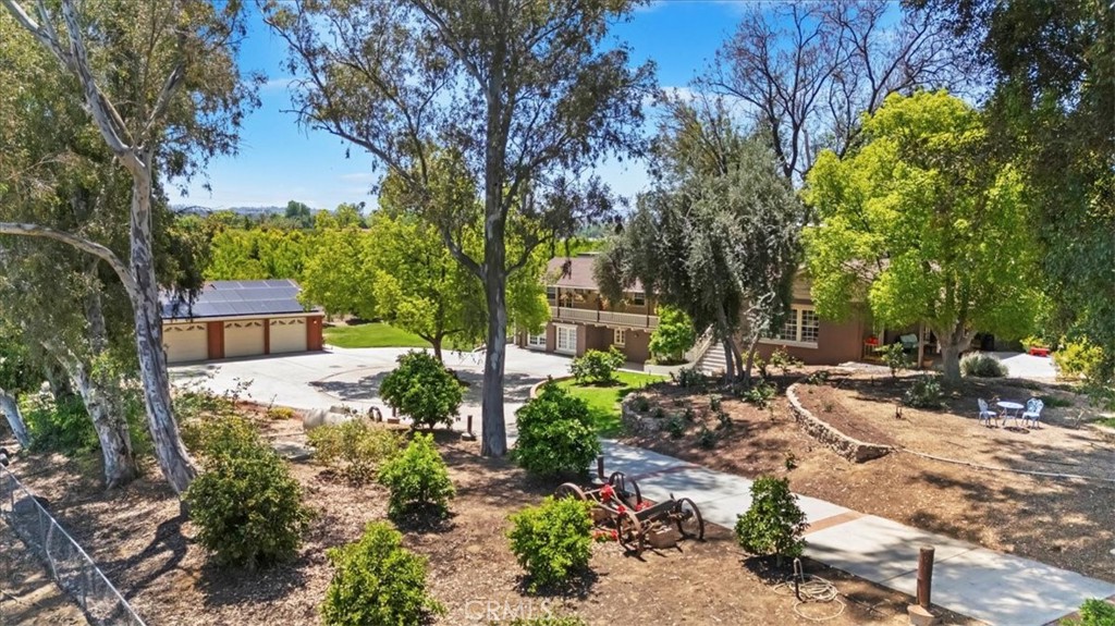 8180 Victoria Avenue Property Photo 1