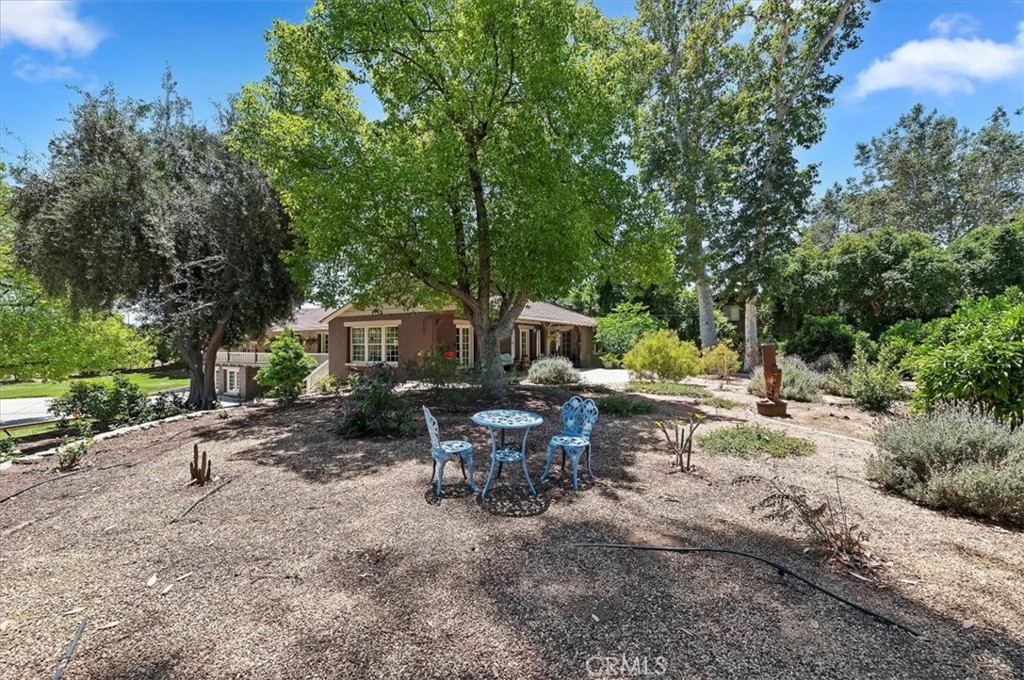 8180 Victoria Avenue Property Photo 17