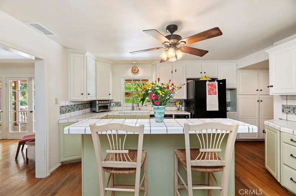 8180 Victoria Avenue Property Photo 30