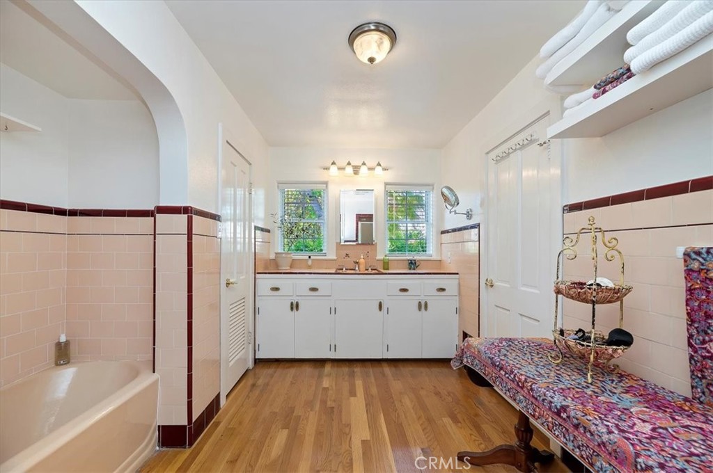 8180 Victoria Avenue Property Photo 37