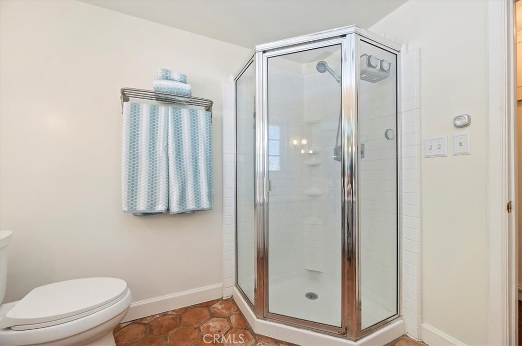 8180 Victoria Avenue Property Photo 49