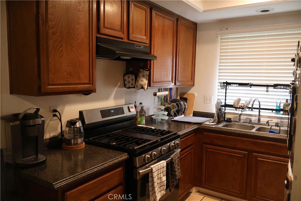 25929 Baylor Way Property Photo 2