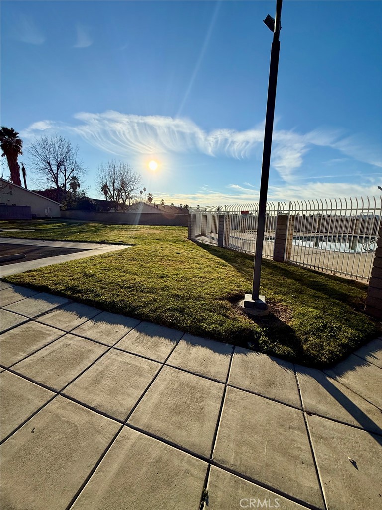 25929 Baylor Way Property Photo 4