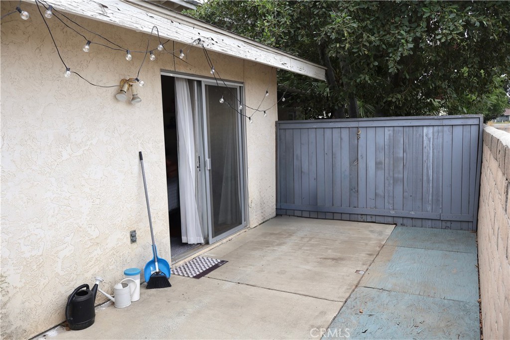 25929 Baylor Way Property Photo 9
