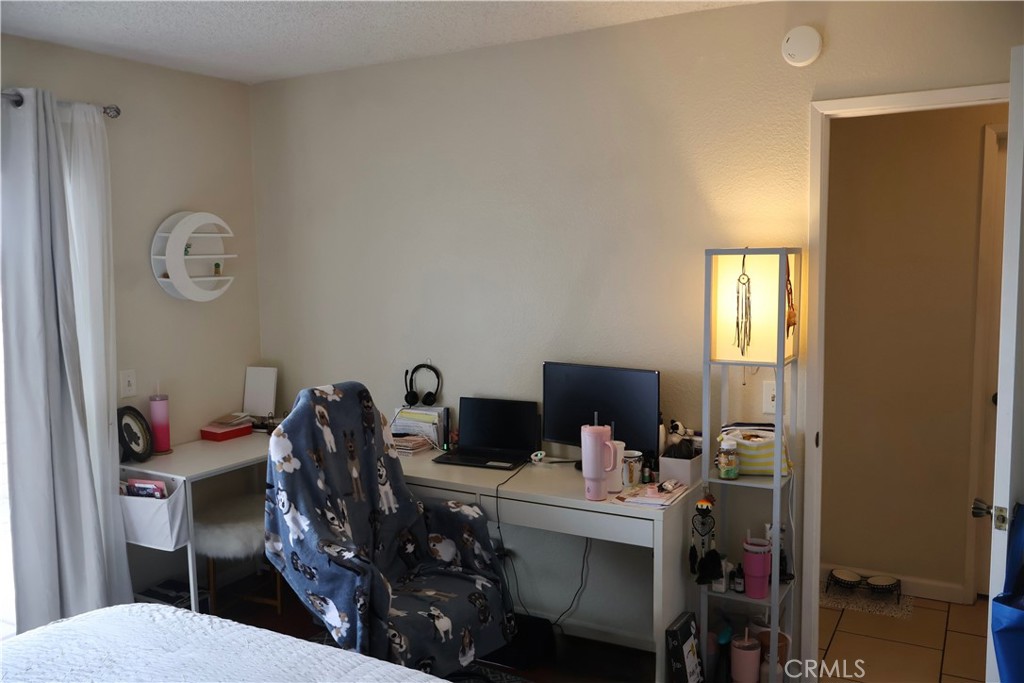 25929 Baylor Way Property Photo 12