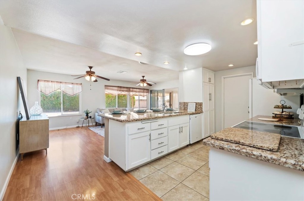 27670 Boston Drive Property Photo 8