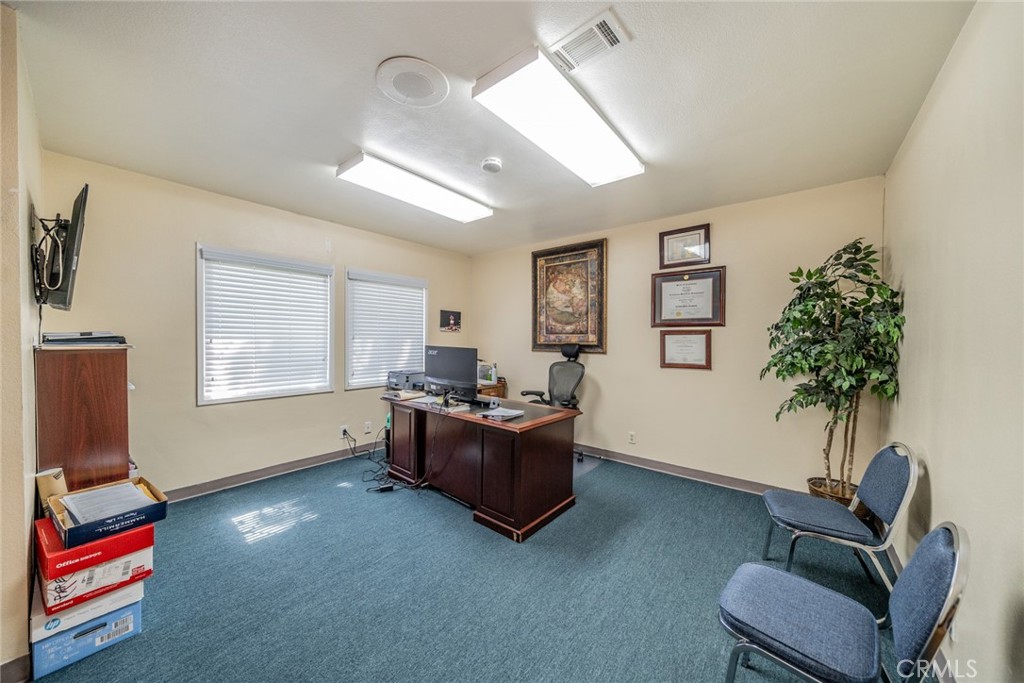 16838 Ivy Avenue Property Photo 9