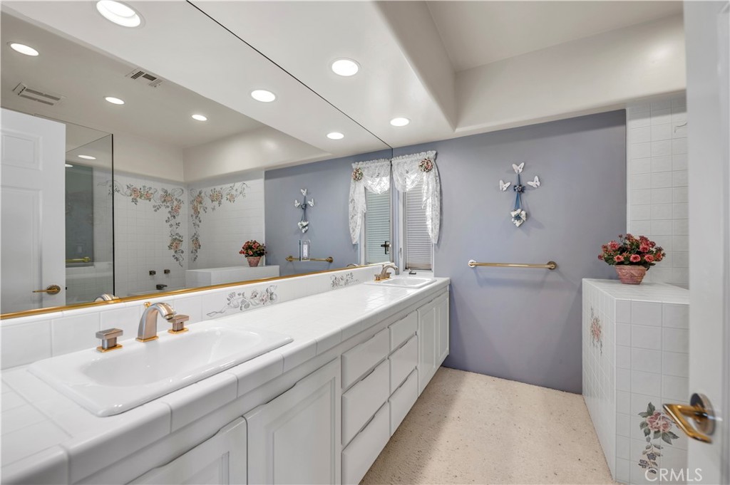 21410 Avenida De Arboles Property Photo 49