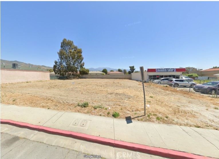 637 S San Jacinto Property Photo 1