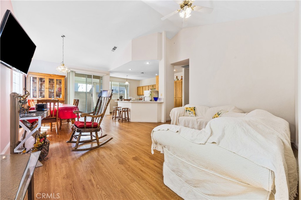 1644 Ametista Drive Property Photo 9