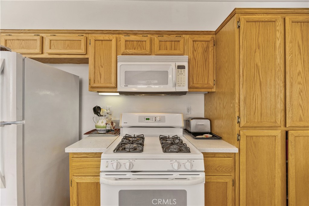 1644 Ametista Drive Property Photo 14