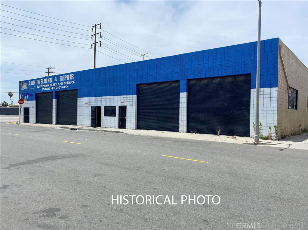 1801 W Anaheim Street Property Photo 1