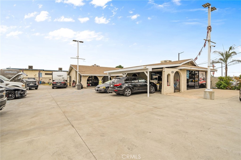 838 W Valley Boulevard Property Photo 1