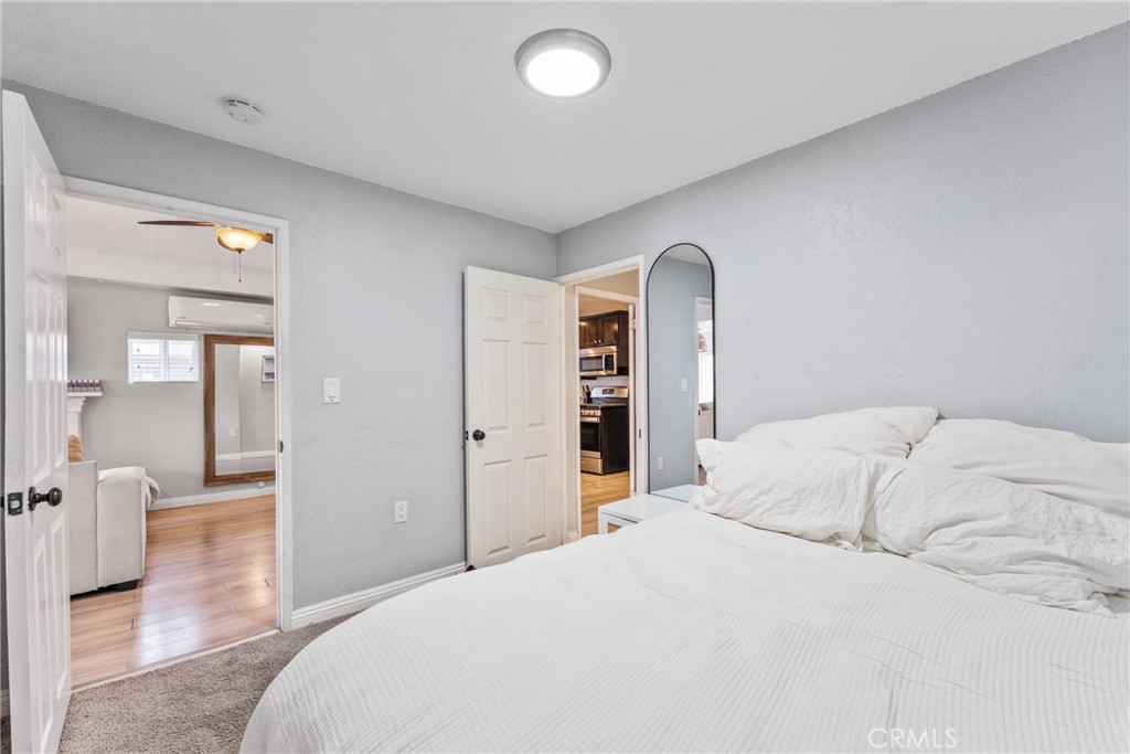 126 E Balboa Property Photo 13