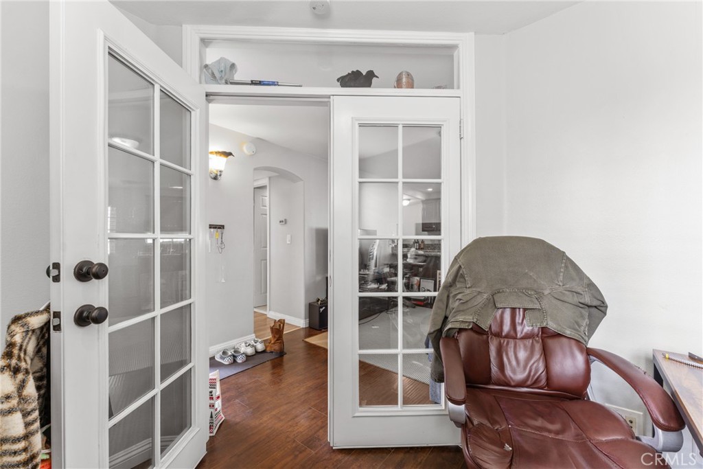 126 E Balboa Property Photo 34