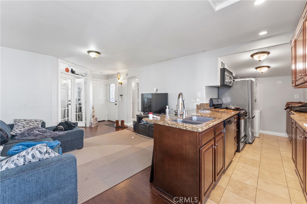 126 E Balboa Property Photo 41