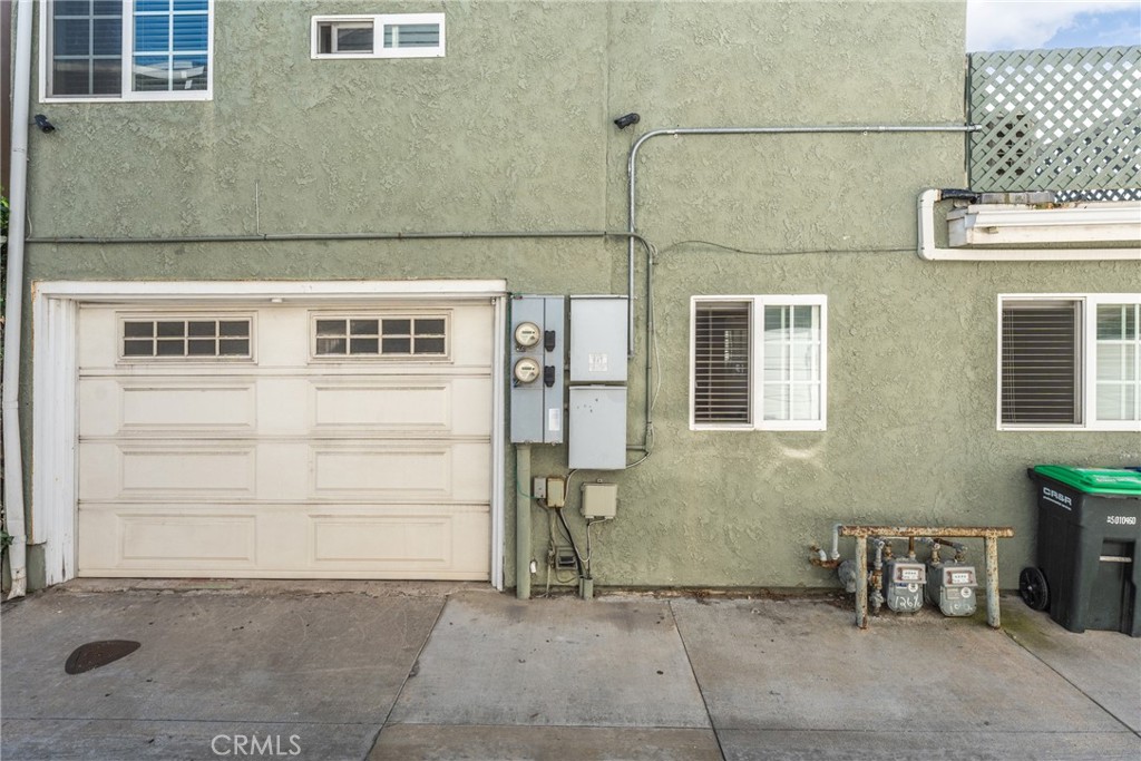 126 E Balboa Property Photo 46