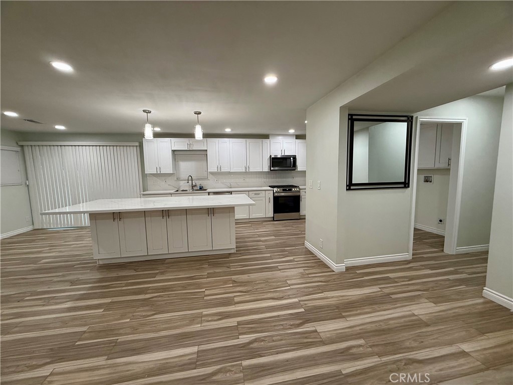 19825 Smith Road Property Photo 5