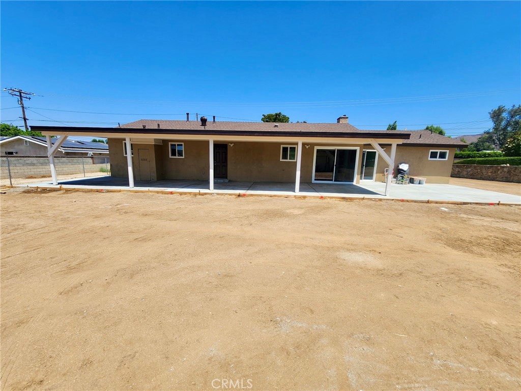 19825 Smith Road Property Photo 16