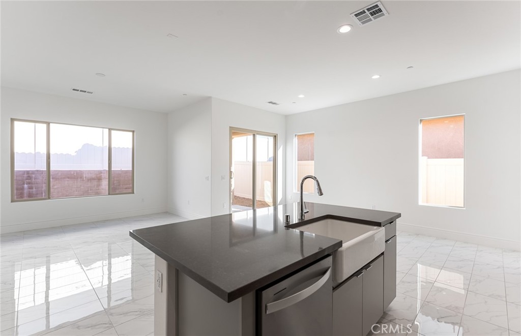 23686 Highvale Drive Property Photo 14