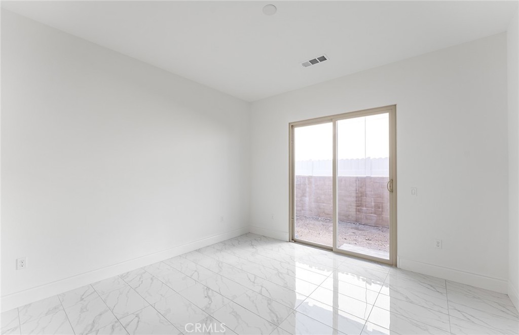 23686 Highvale Drive Property Photo 16