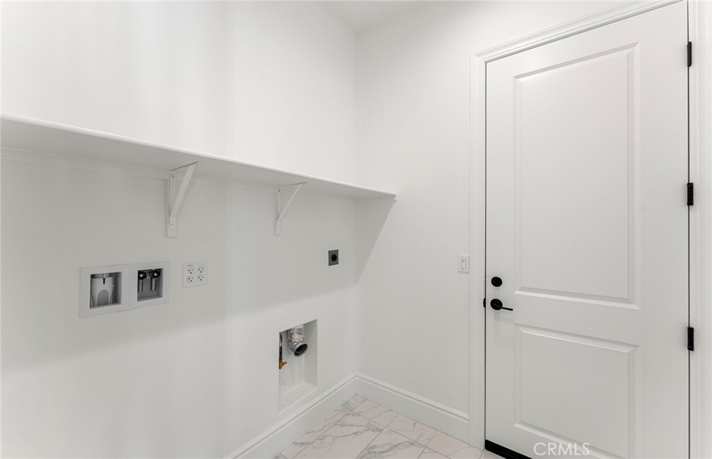 23686 Highvale Drive Property Photo 22