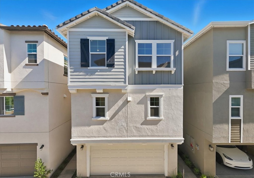 2544 Dorris St. Property Photo 1