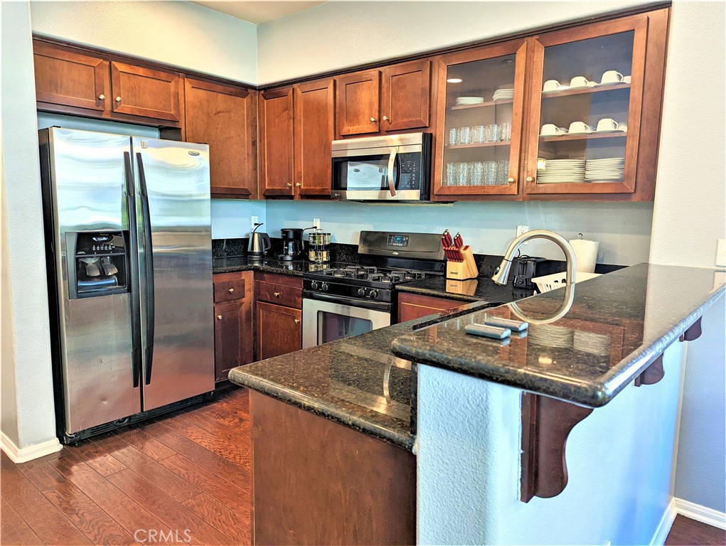 4300 Newton Avenue 94 Property Photo 8