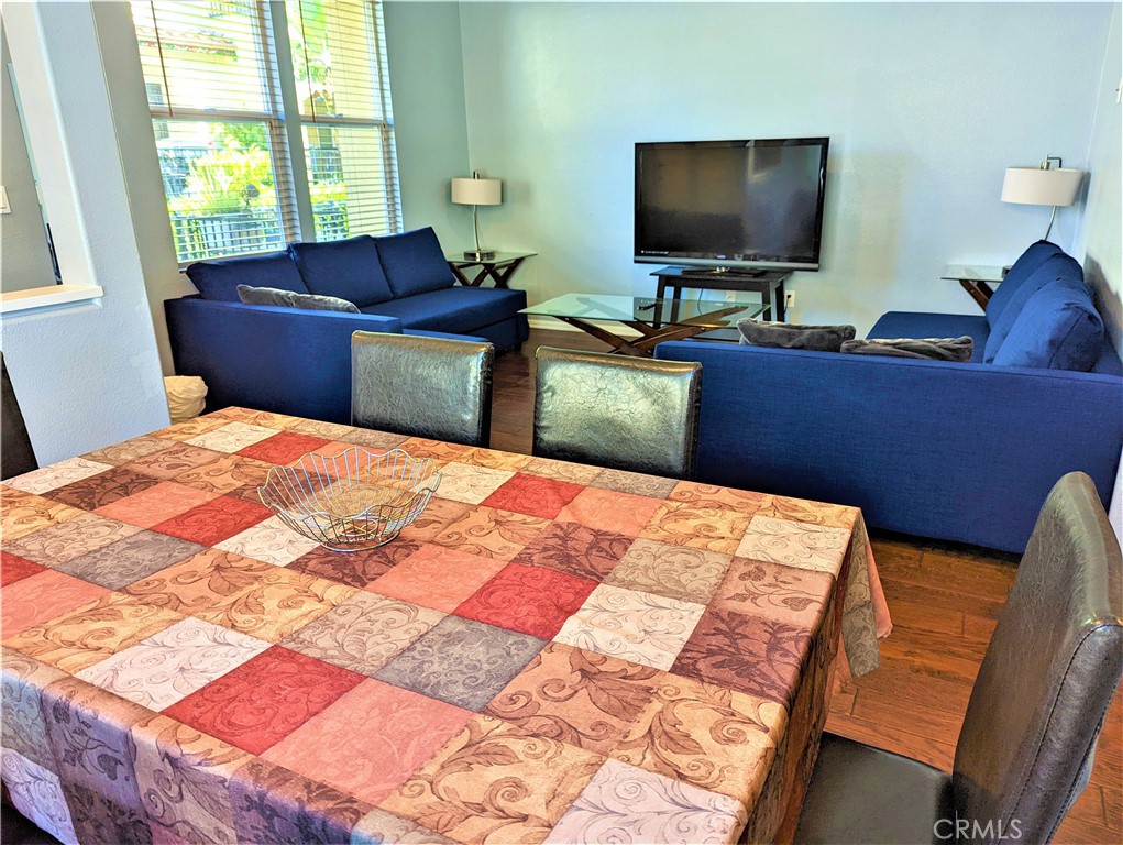 4300 Newton Avenue 94 Property Photo 10
