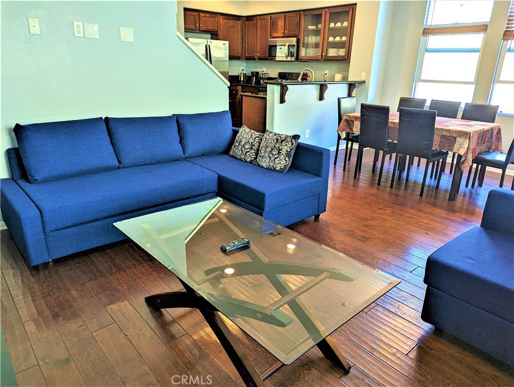 4300 Newton Avenue 94 Property Photo 11