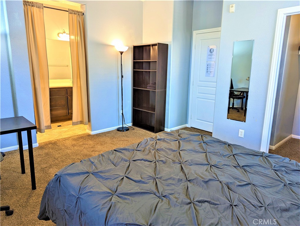 4300 Newton Avenue 94 Property Photo 28