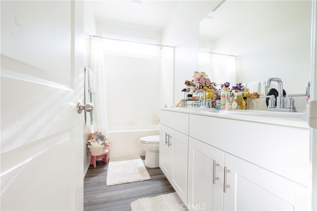 15630 Raptor Road Property Photo 17