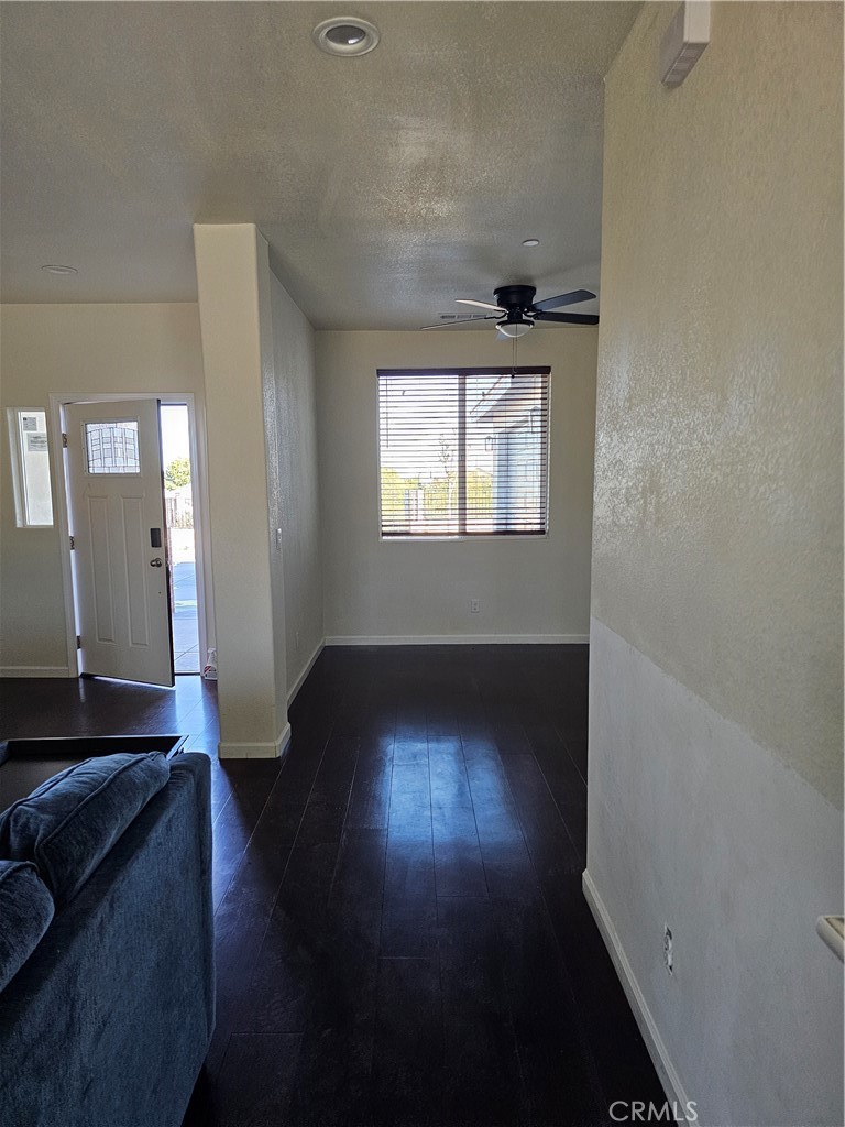 8630 Sahara Property Photo 9