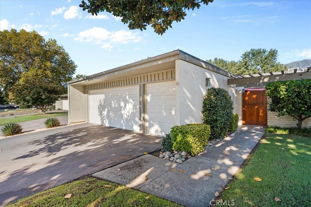 32575 Luiseno Circle Property Photo 1