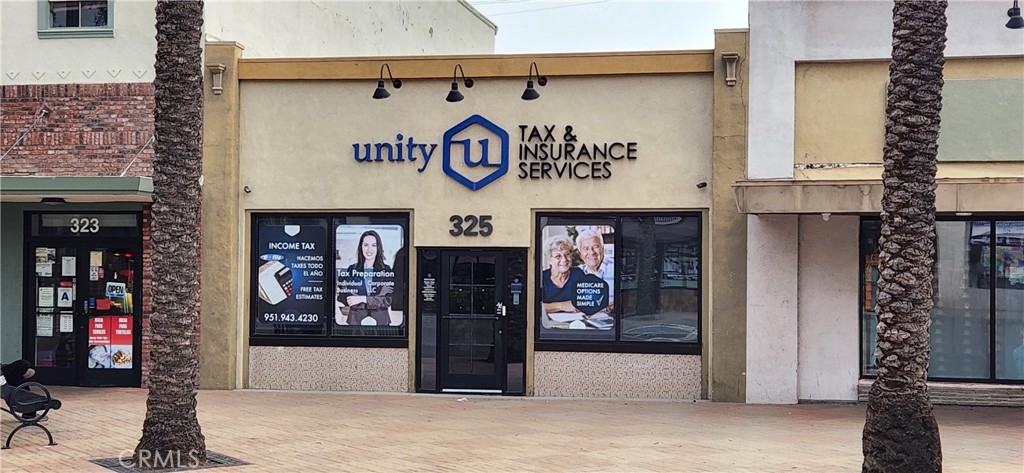 325 S D St. Property Photo 1