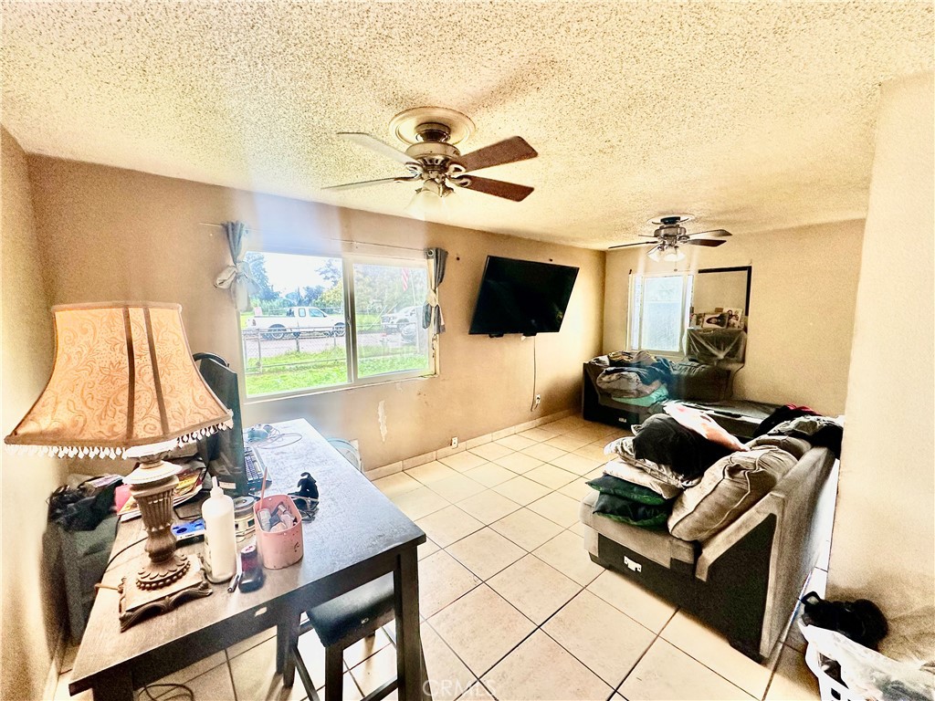 304 N Channing Property Photo 5