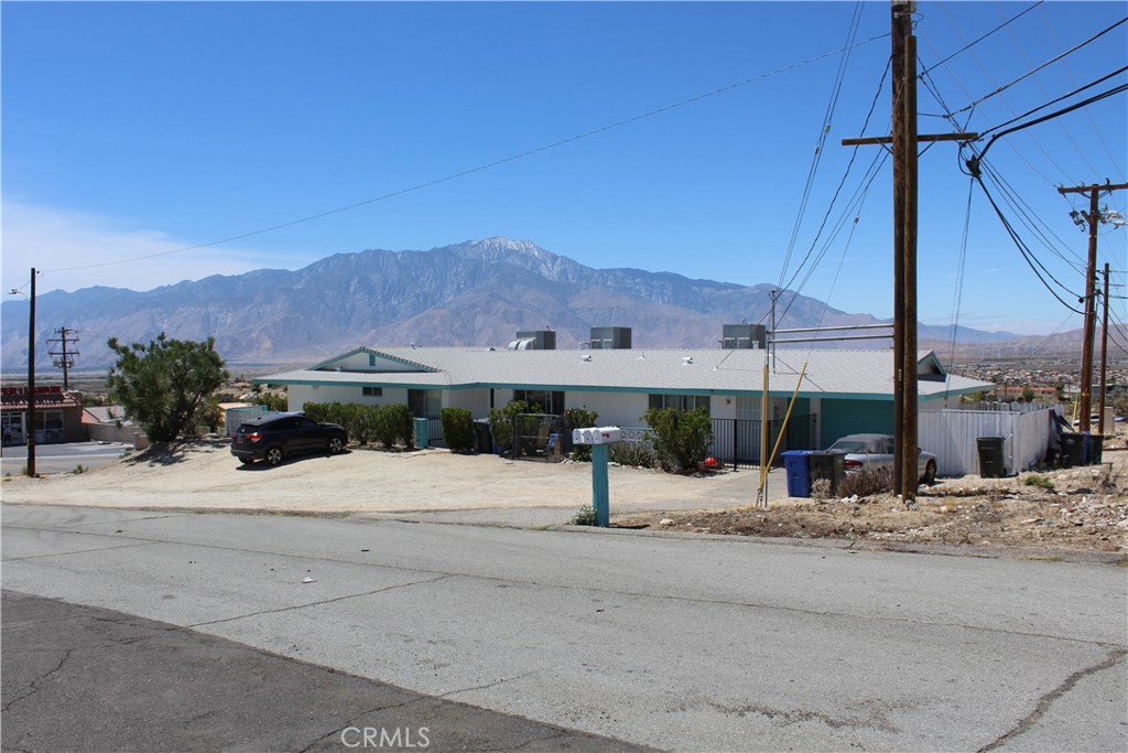 68040 Club Circle Property Photo 1