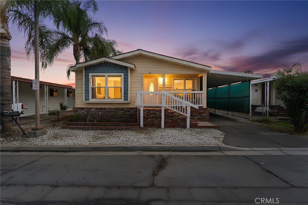138 Sir Damas Drive Property Photo 1
