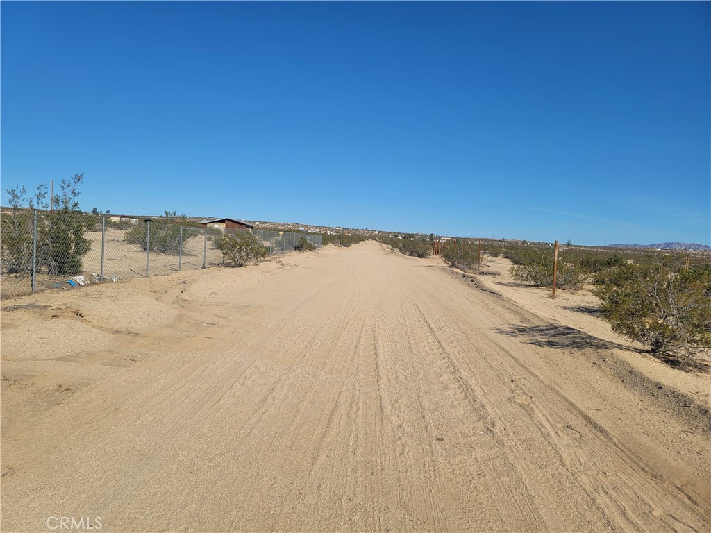 2255 Shooting Star Property Photo 9