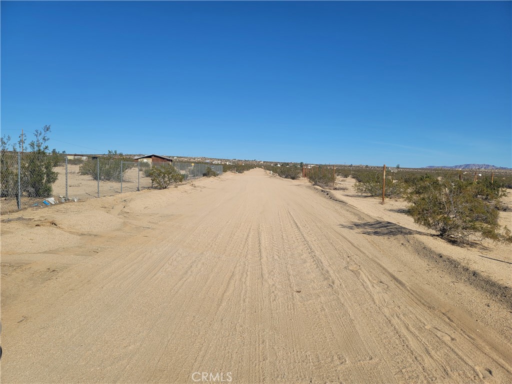 2255 Shooting Star Property Photo 13
