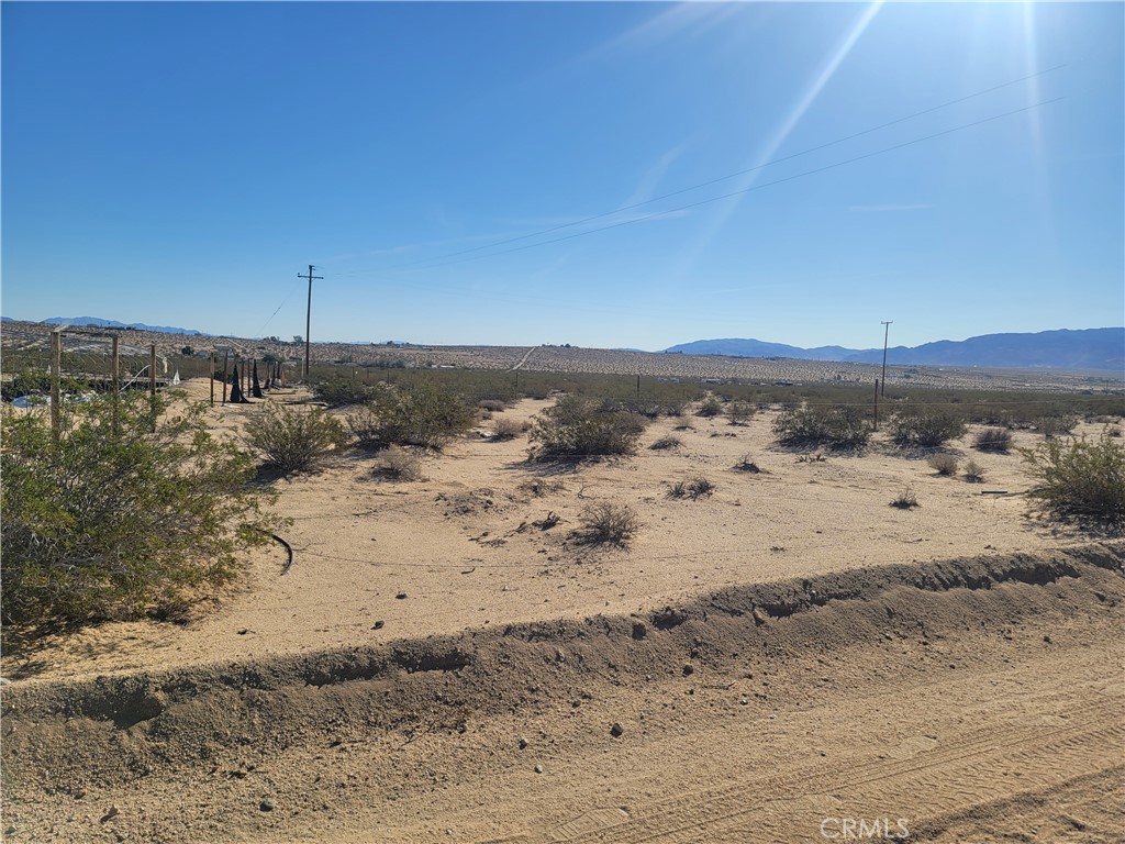 2255 Shooting Star Property Photo 15