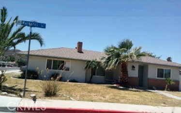 893 Margaret Property Photo 1