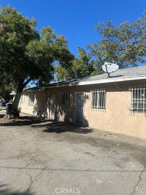 933 N Mountain View Property Photo 10