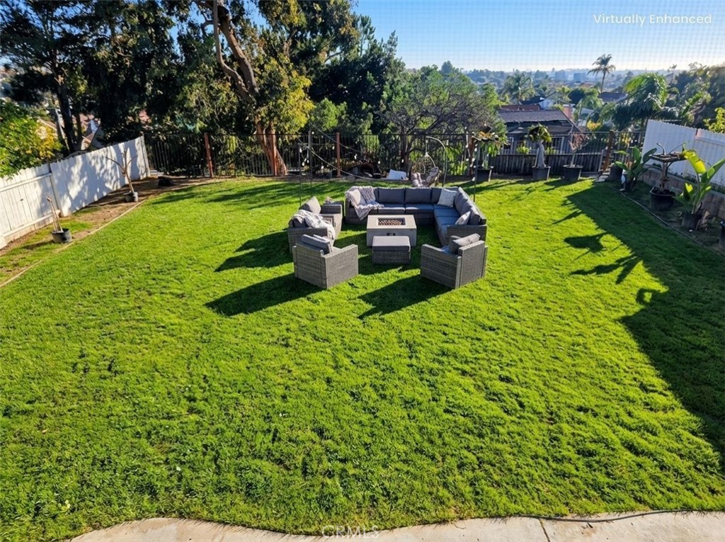 1376 Darwin Drive Property Photo 4
