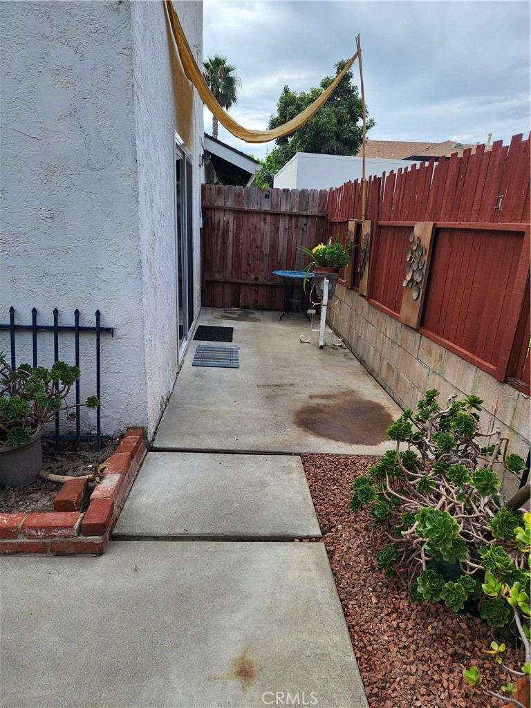 34288 Camino El Molino B Property Photo 19