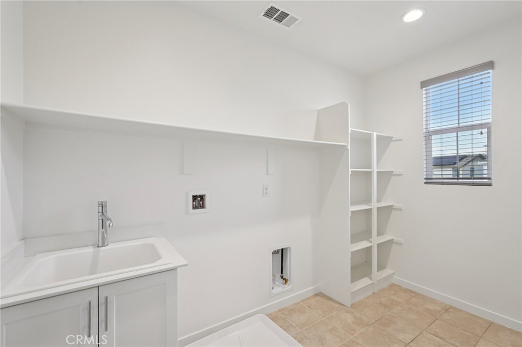 35231 Zachary Way Property Photo 28