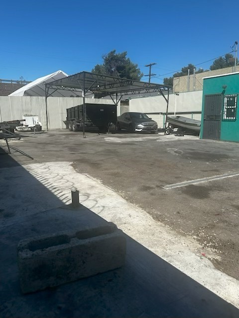 9705 S Broadway Property Photo 5