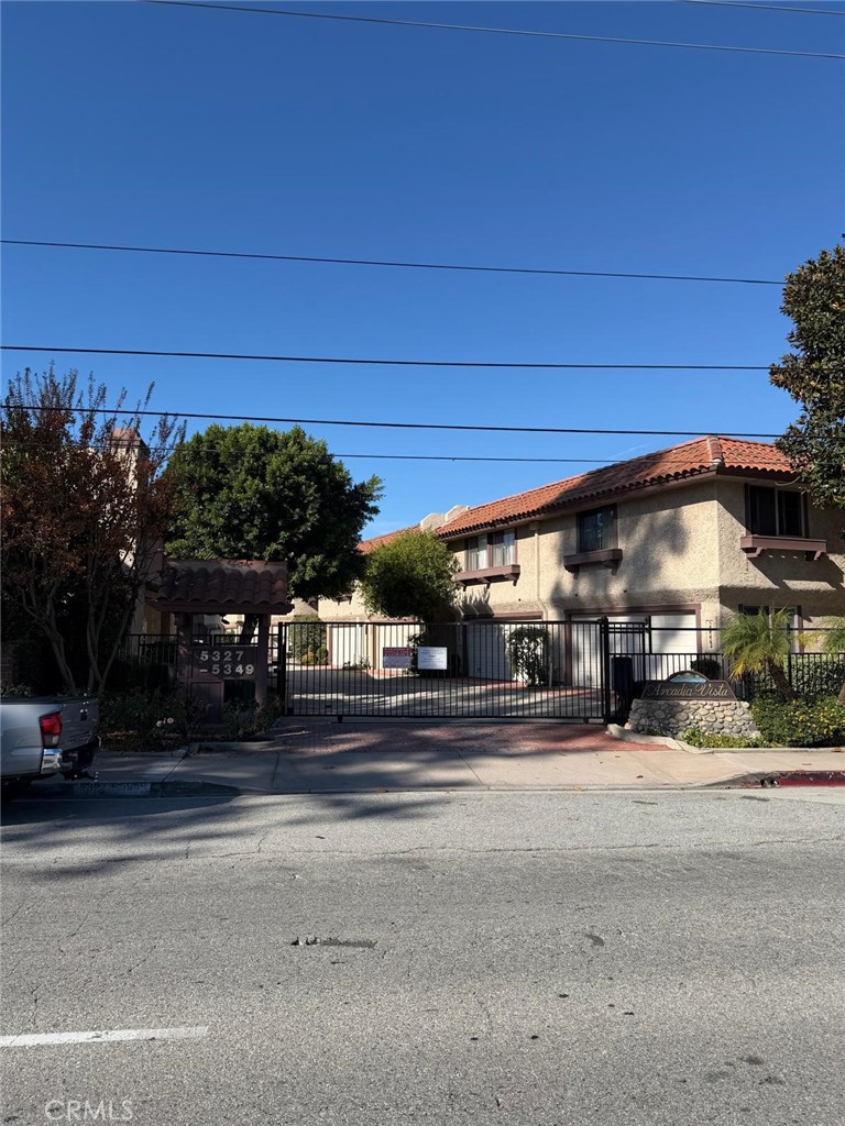 5345 Peck Road B Property Photo 1